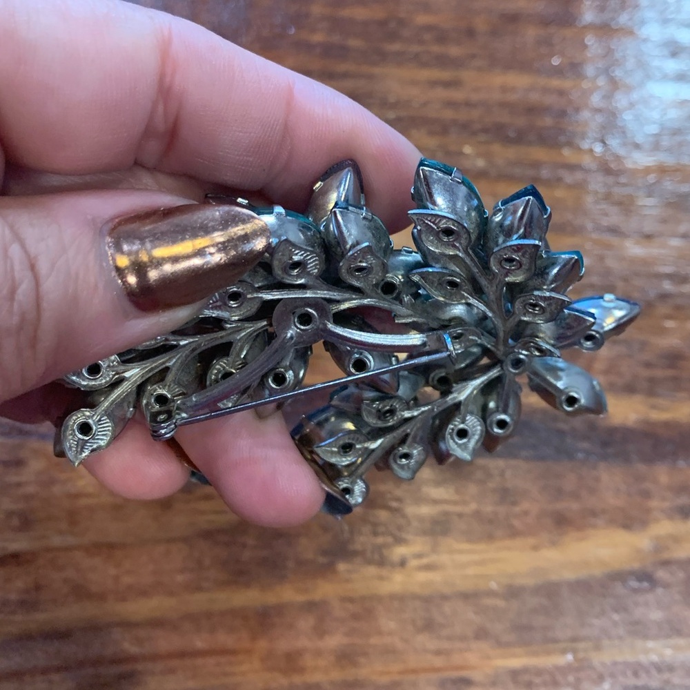 Antique Rhinestone Brooch - Picture 11 of 16